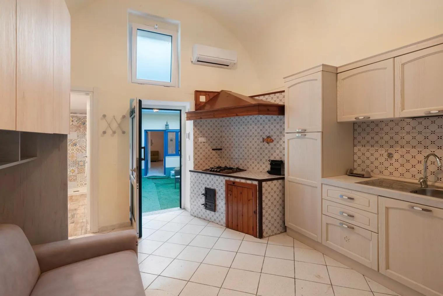 Casa Vacanze - Villa Ida Apartments Віко-Екуенсе Екстер'єр фото