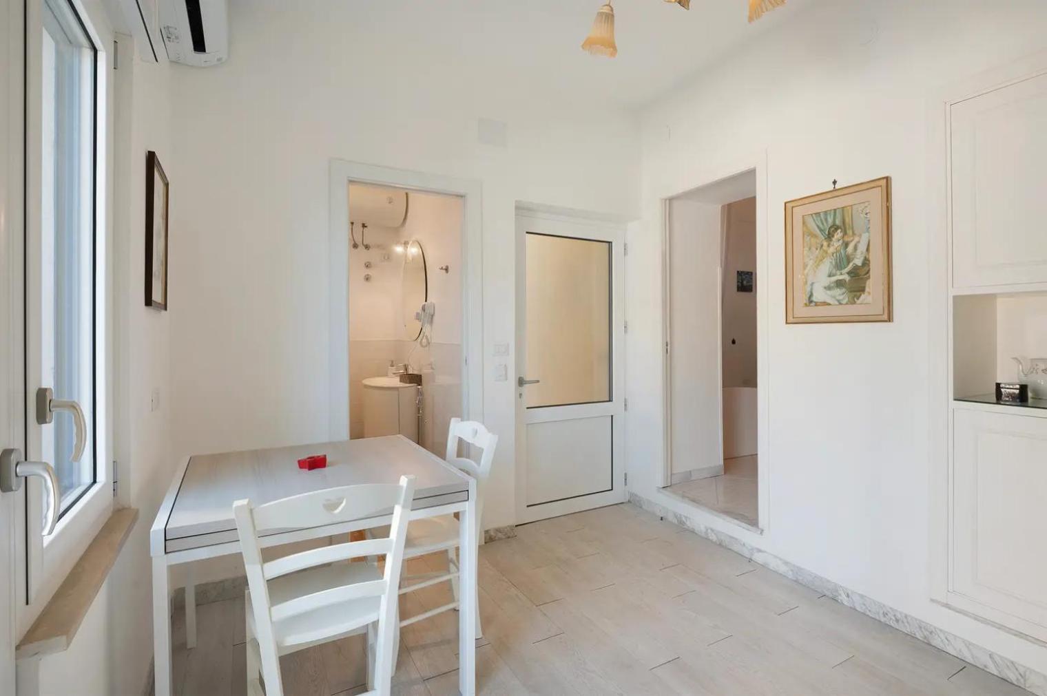 Casa Vacanze - Villa Ida Apartments Віко-Екуенсе Екстер'єр фото